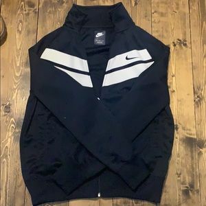 nike zip up